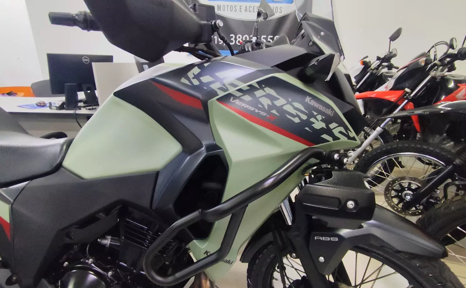 VERSYS-X 300 TOURER - Imagem 6