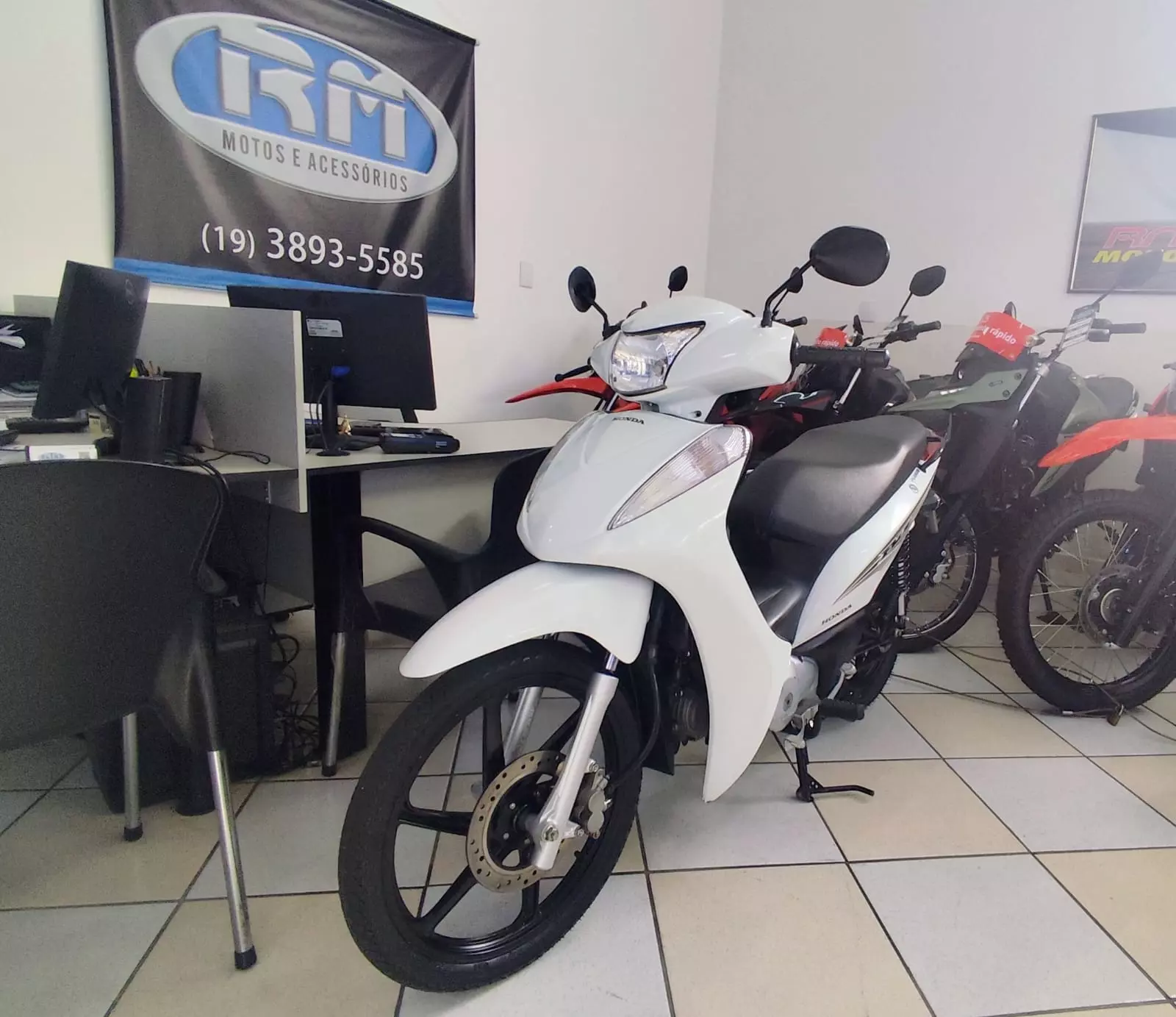 BIZ 125 EX - Imagem 2