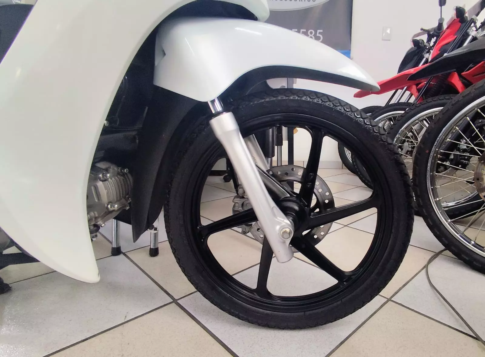 BIZ 125 EX - Imagem 6
