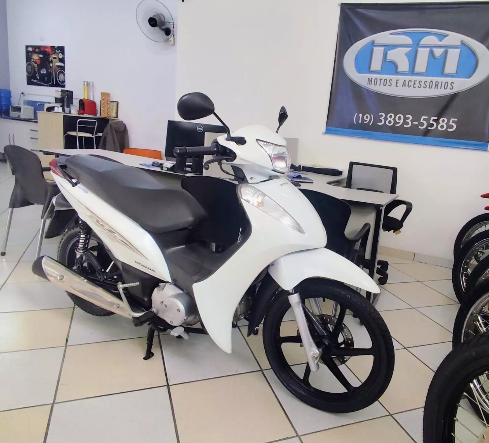 BIZ 125 EX - Imagem 7