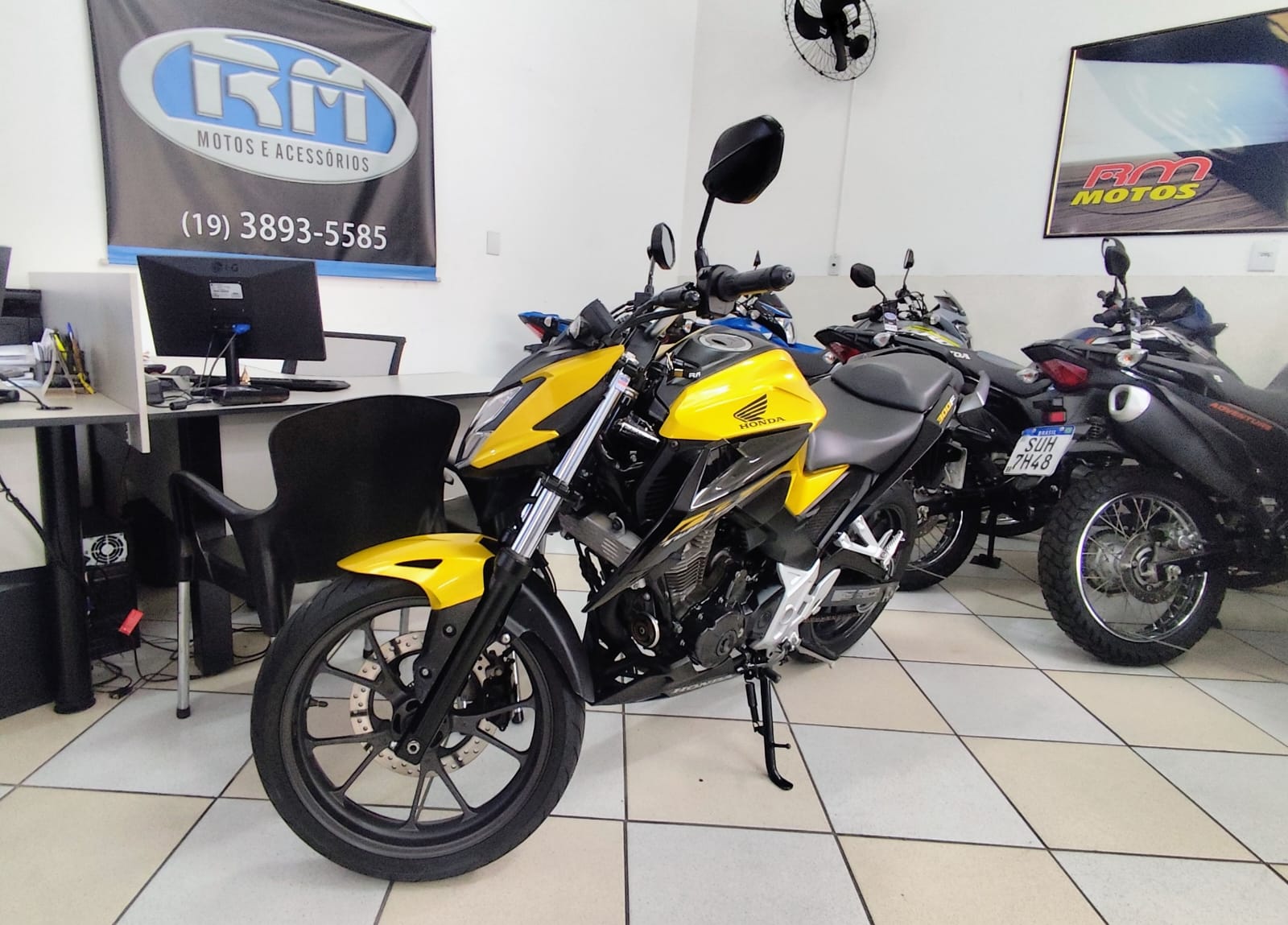 CB 300F TWISTER ABS - Imagem 2
