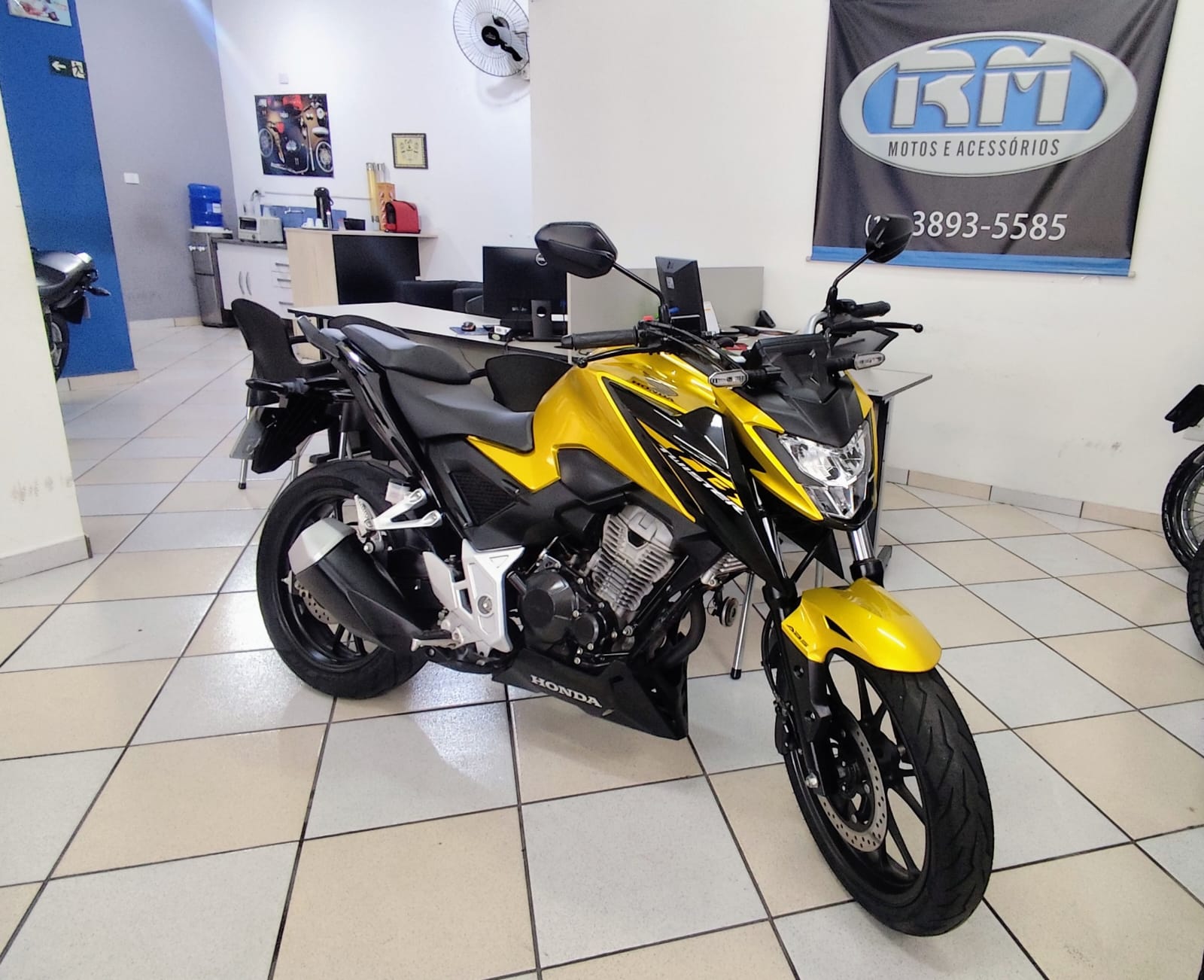 CB 300F TWISTER ABS - Imagem 5