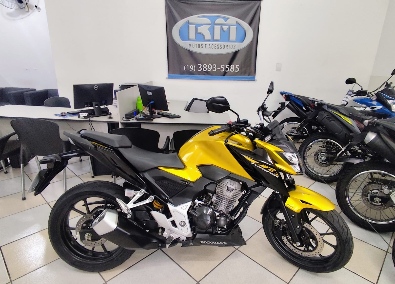 CB 300F TWISTER ABS - Imagem 10